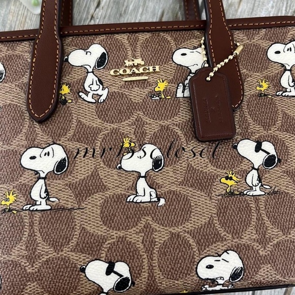 Coach X Peanuts City Mini Tote Bag In Signature Canvas With Snoopy Print Purse - Picture 2 of 8